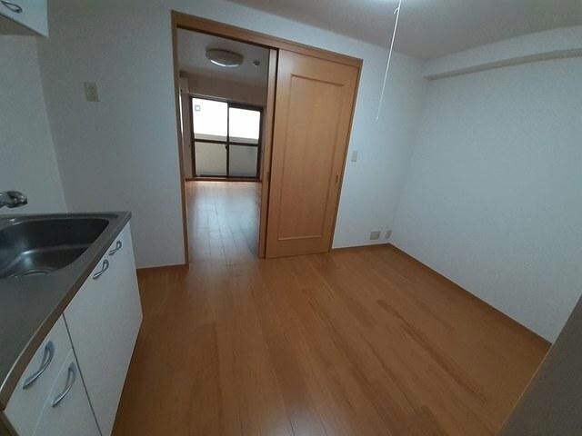 イースト・フィオーレの物件内観写真