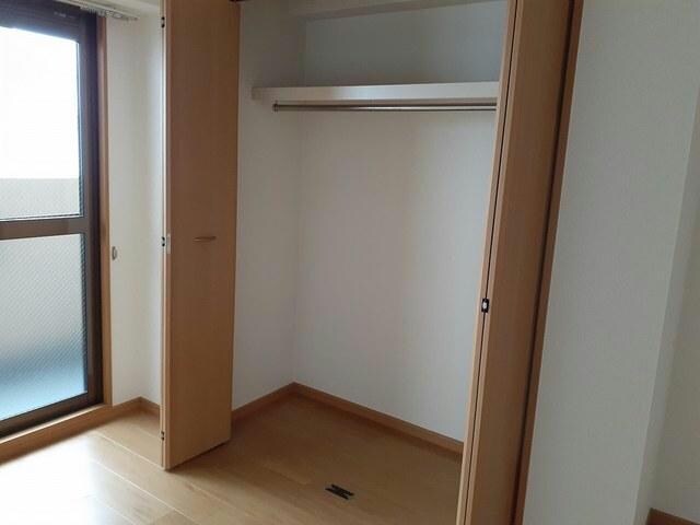 イースト・フィオーレの物件内観写真