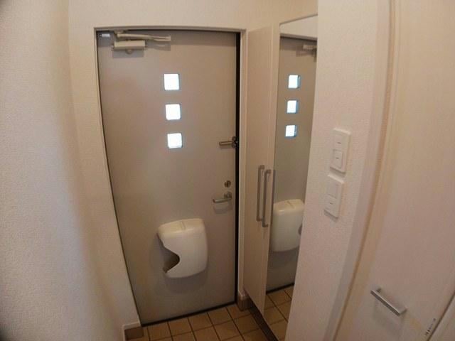 フロレゾンⅠの物件内観写真