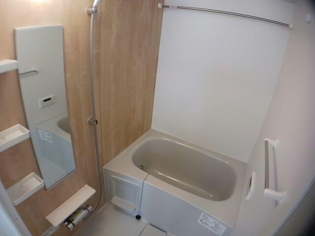 フロレゾンⅠの物件内観写真