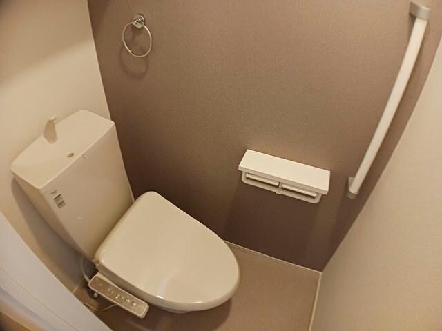 フロレゾンⅠの物件内観写真