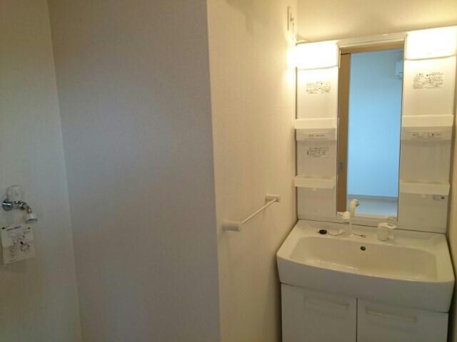 ポエム・ひまわりの物件内観写真