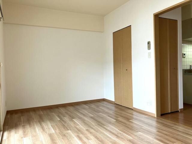 アスリート東延末の物件内観写真