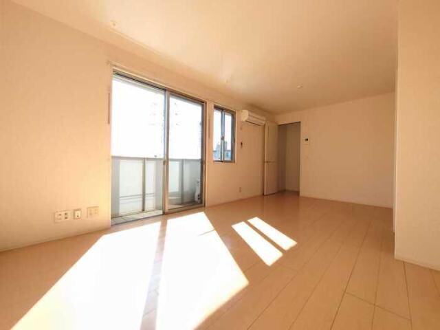 プリムールコートの物件内観写真
