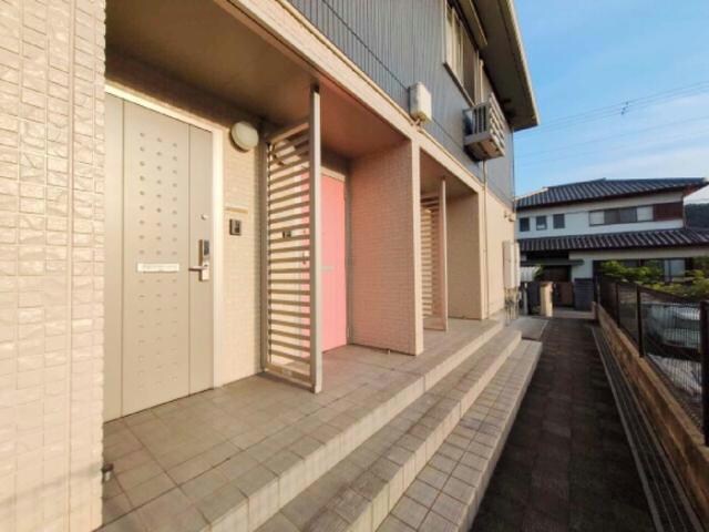 プリムールコートの物件外観写真