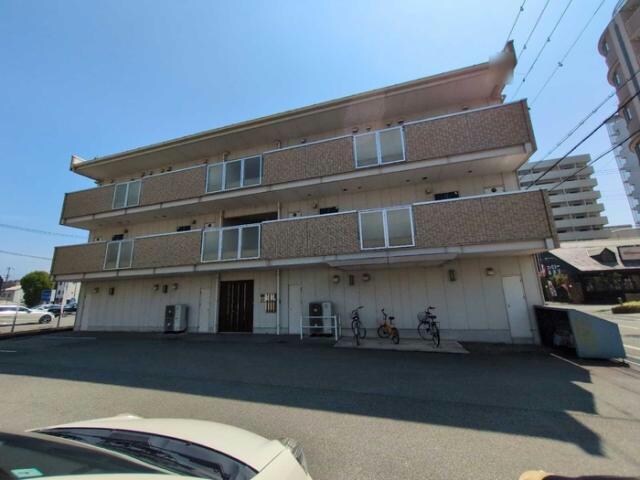 ルミナスコート安田の物件外観写真