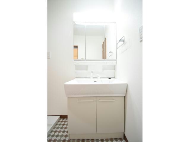 リュッケ御立中の物件内観写真