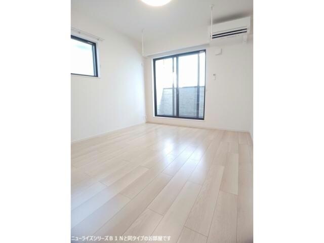 シャイニースカイの物件内観写真