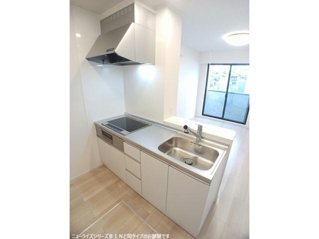 シャイニースカイの物件内観写真