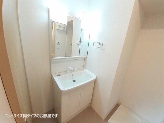 シャイニースカイの物件内観写真