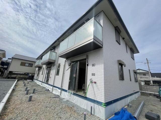 フルーレMの物件外観写真