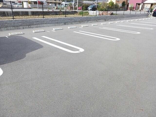 ウィステリアの物件外観写真