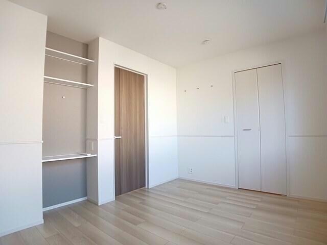 プルミエルBの物件内観写真