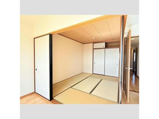 手柄アートスカイハイツの物件内観写真