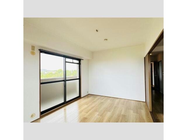 手柄アートスカイハイツの物件内観写真