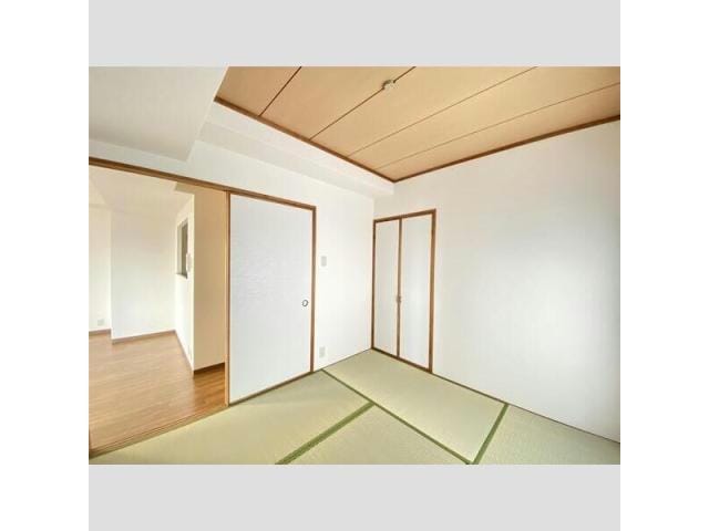 グランドヴュー島本の物件内観写真