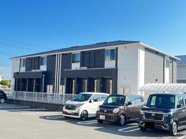 オーヴェスト　カーサの物件外観写真