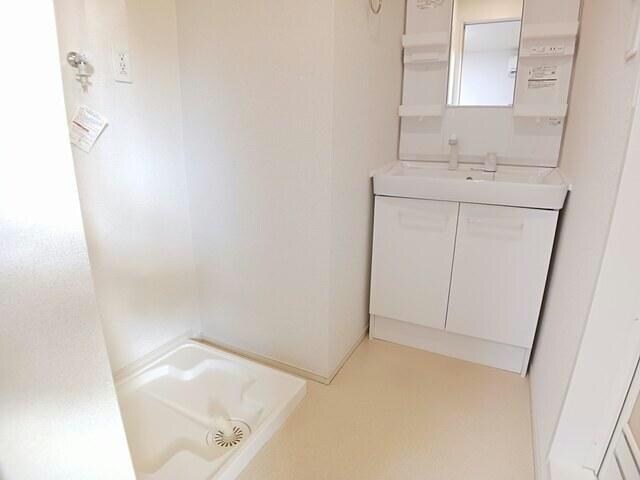 ソリッソ三条の物件内観写真