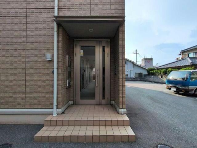 セジュール亀山　A棟の物件外観写真