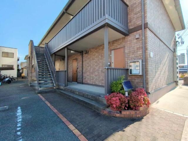 レイツコート柴田の物件外観写真