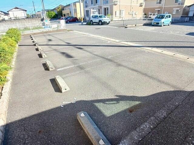 リジュール南条の物件外観写真