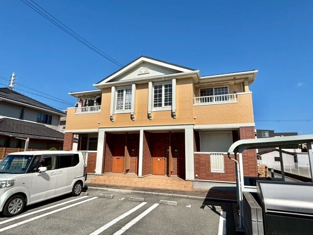 エレガンス・ヴィラAの物件外観写真