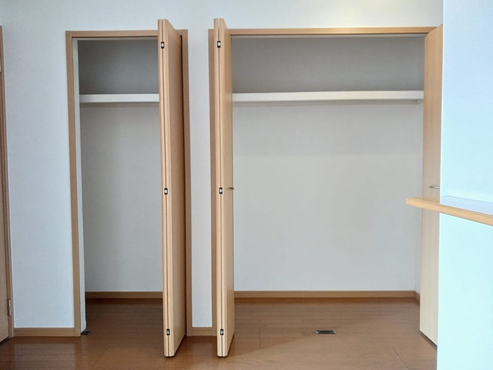 エレガンス・ヴィラAの物件内観写真