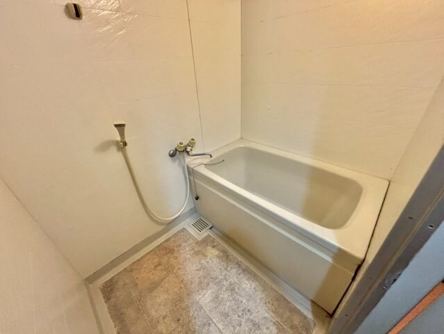 イスズベル八代の物件内観写真