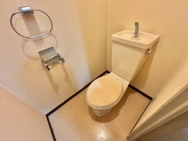 イスズベル八代の物件内観写真