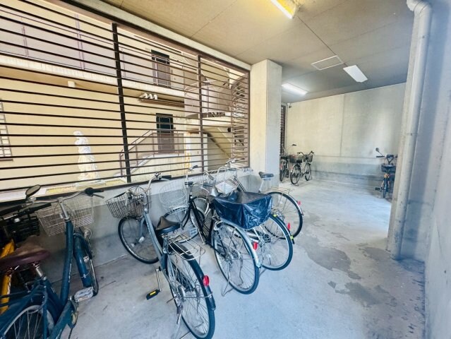 イスズベル八代の物件内観写真