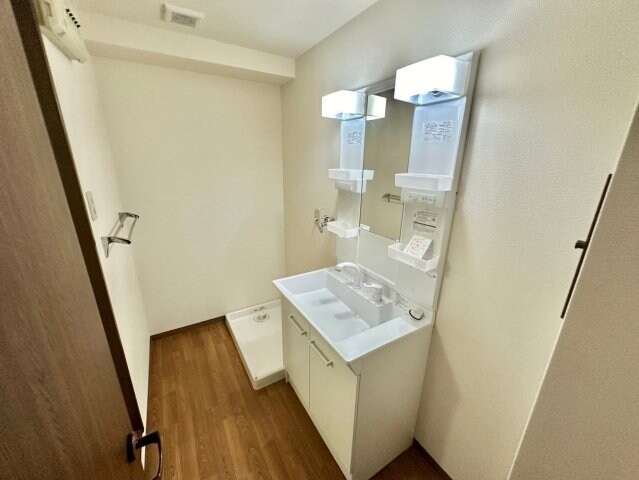 グランドヴュー島本の物件内観写真