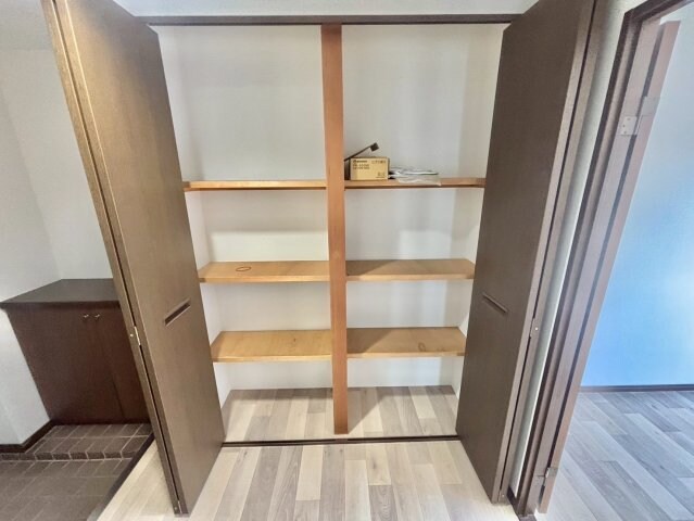 グランドヴュー島本の物件内観写真