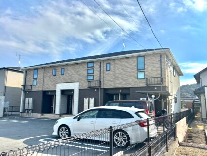 エテルナの物件外観写真