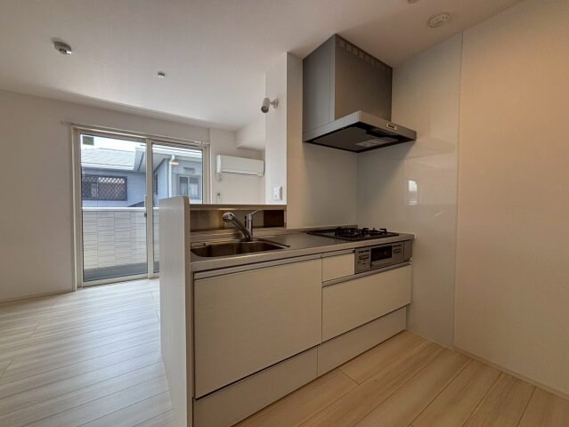 プリムローズ・佳音の物件内観写真