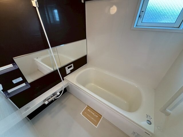 プリムローズ・佳音の物件内観写真