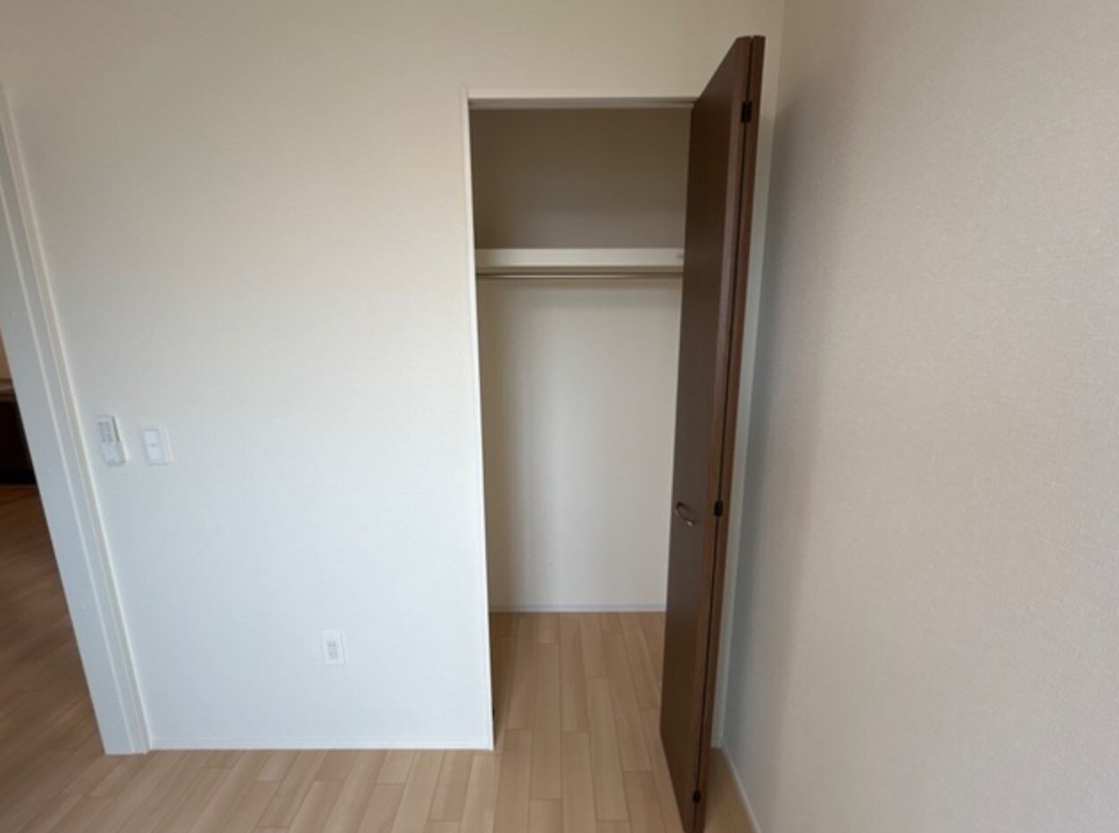 コントレイル糸引の物件内観写真