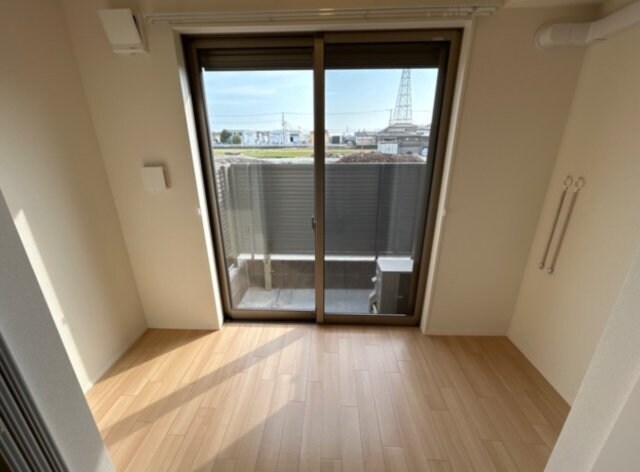 コントレイル糸引の物件内観写真