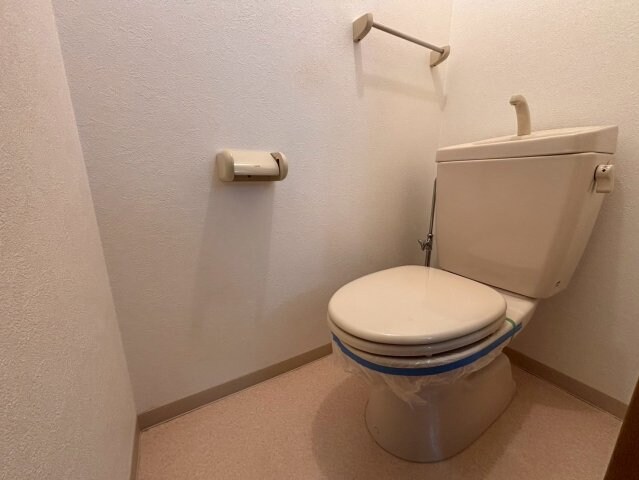 ネオクオーツ幸　弐番館の物件内観写真