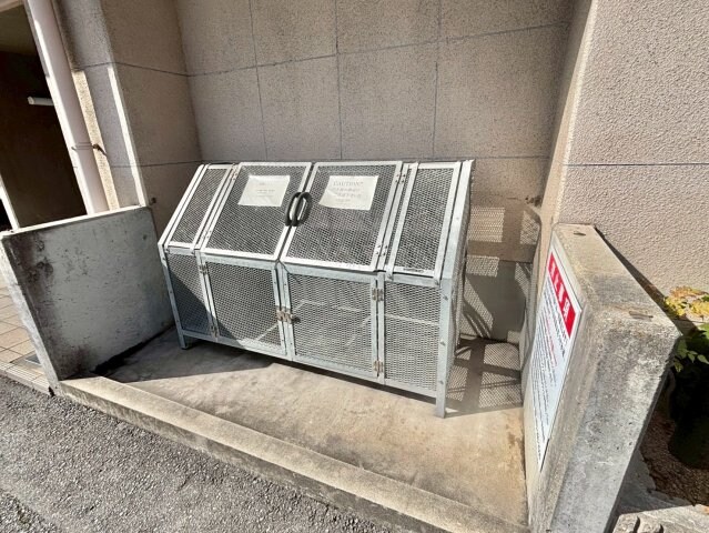 ネオクオーツ幸　弐番館の物件内観写真