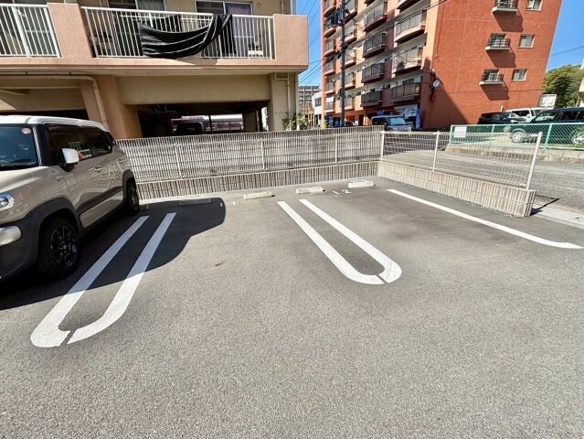 メゾンブリエの物件外観写真