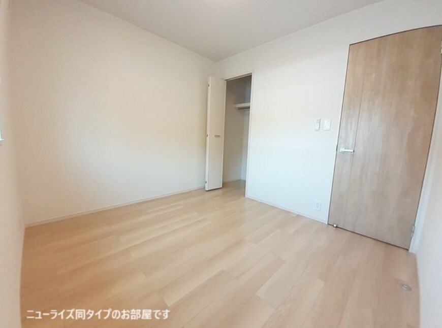 シャイニースカイの物件内観写真