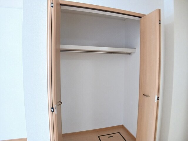 ウエスト　ウッド　アベニューの物件内観写真