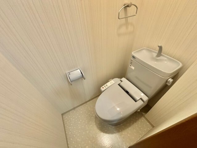 神和町壱番館の物件内観写真