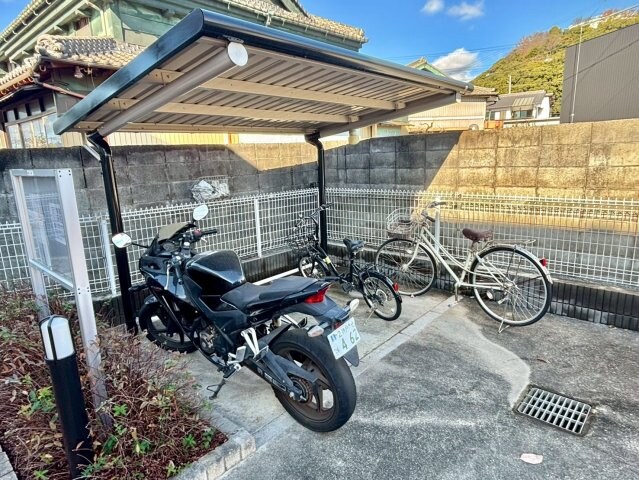 ワイズ　コンブリオの物件内観写真