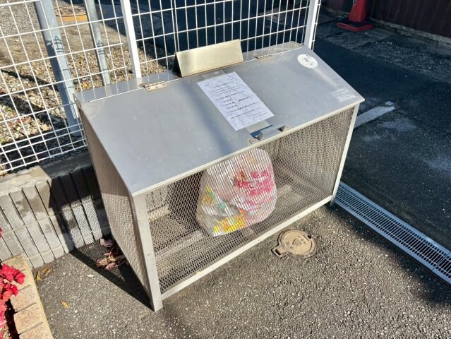 ワイズ　コンブリオの物件内観写真