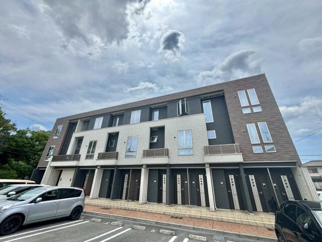 パジェール・アンの物件外観写真