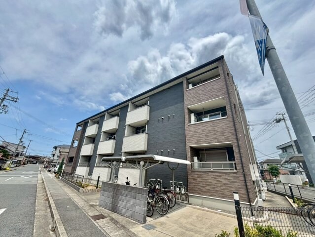 パジェール・アンの物件外観写真