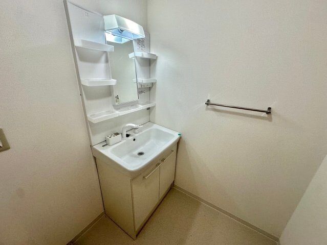 キャッスルコート東雲の物件内観写真