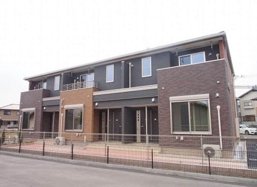 カーサ・ヴィラジオⅡの物件外観写真