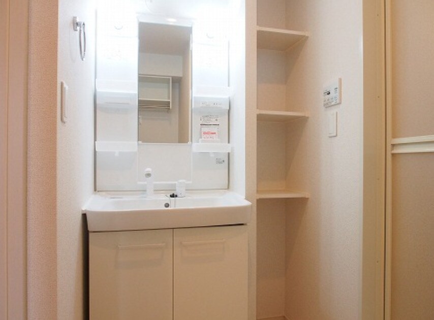 カーサ・ヴィラジオⅡの物件内観写真